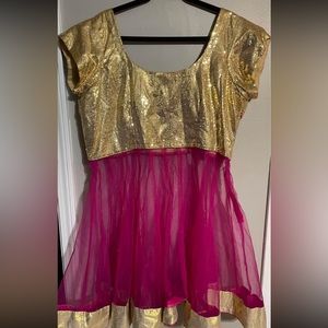 Women’s ethnic Indian party Bollywood dress.